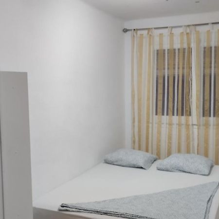 Apartmán Metro La Salut Badalona Exteriér fotografie